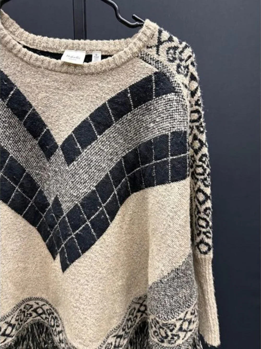 Rafaella Weekend Wool Blend Sweater Poncho - Picture 2 of 4